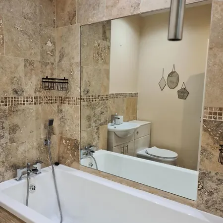 Pensionat Two Bedrooms Modern *
