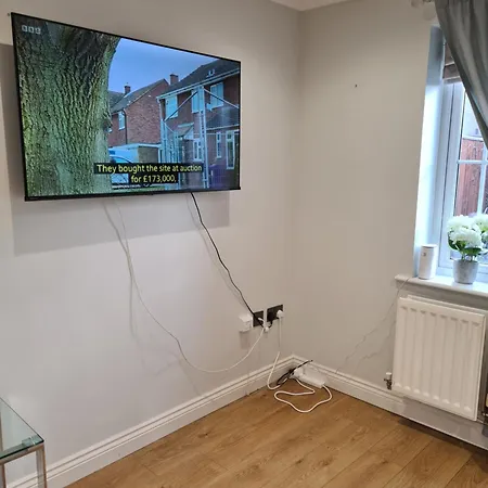 Two Bedrooms Modern *