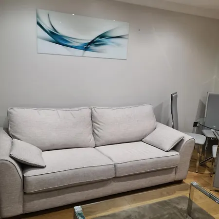 Pensionat Two Bedrooms Modern